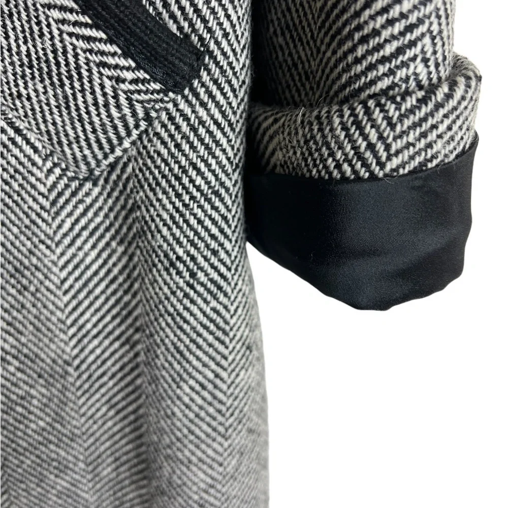 Authentic Emporio‎ Armani Herringbone Double-Breasted Long Belted Coat Size EU46 - Picture 6 of 15